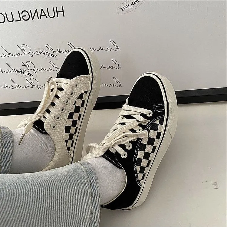 Baskets à damier