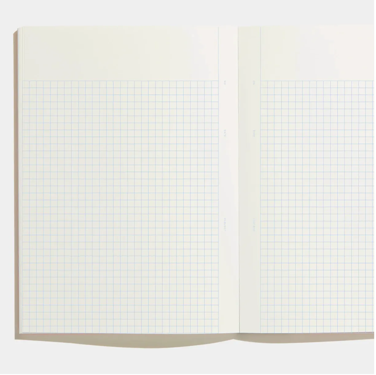 Before Breakfast – Every Day Notes Ocean Blue Grids – Cuaderno Cuadriculado A5 (19,6 x 14,1 cm)