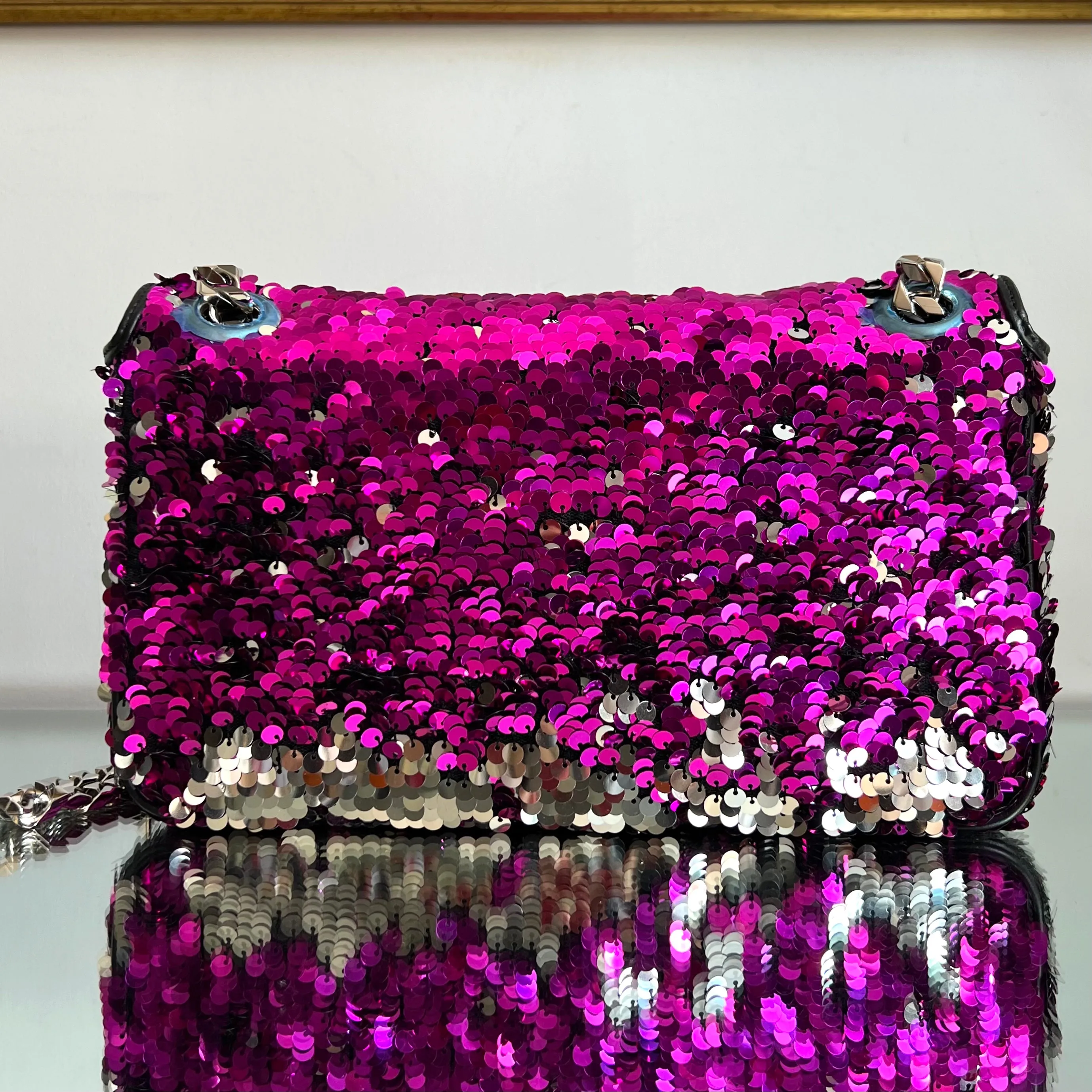 Bolsa Dolce Gabbana Paetês Bicolor Pink e Prata