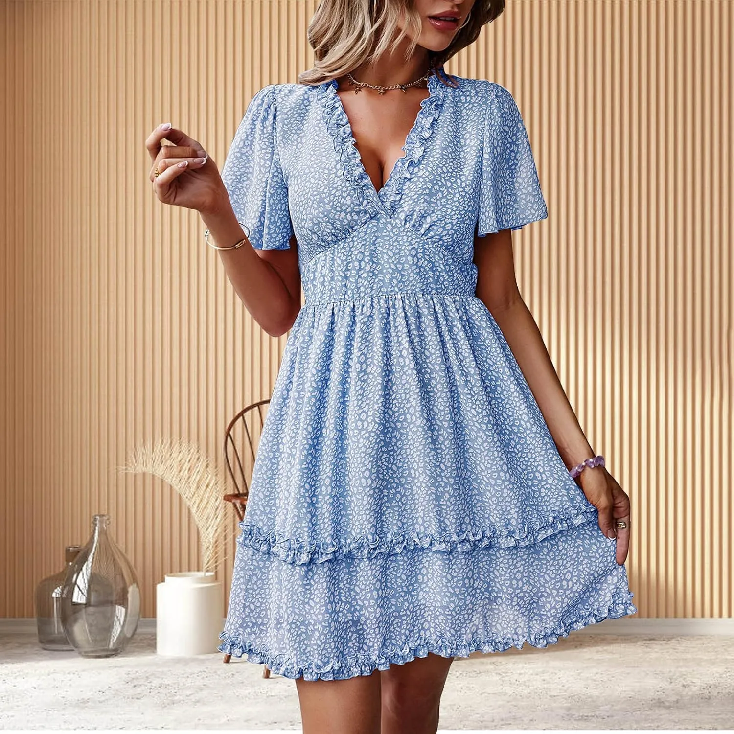 Floral Dresses for Women 2025 Deep V Neck Short Sleeve Summer Dress Shirred Elastic Waist A-Line Tunic Mini Dress