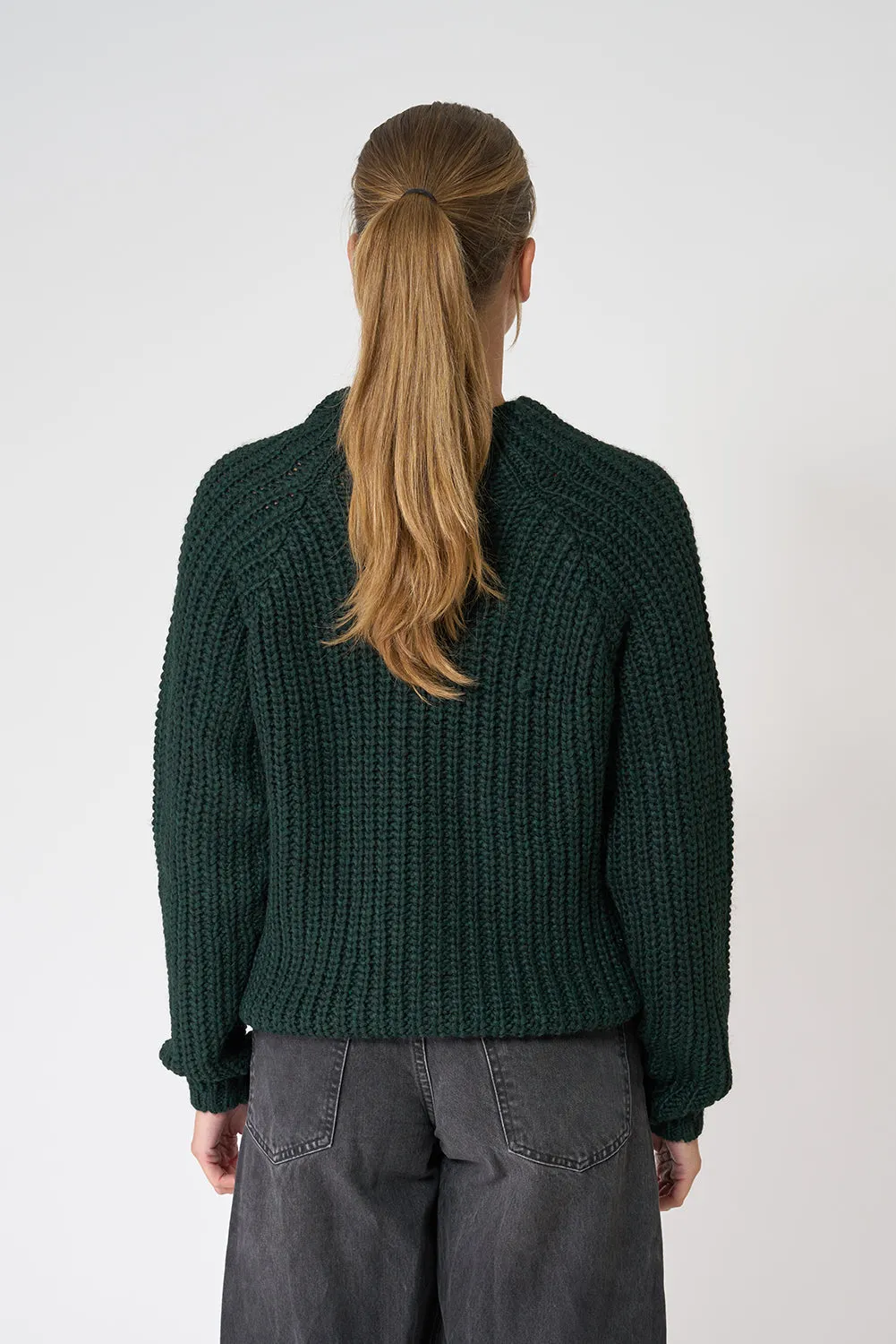 Jersey de punto con botonadura decorativa