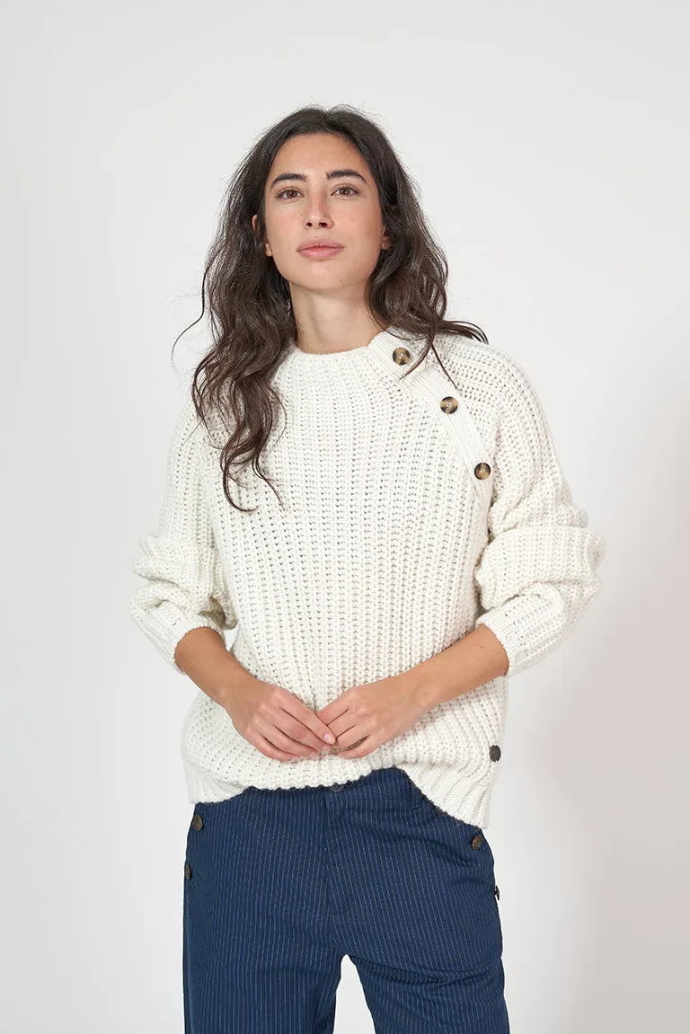 Jersey de punto con botonadura decorativa